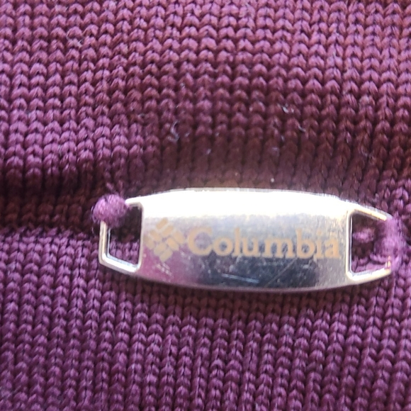 Pink and purple hooded Columbia sweater - Picture 2 of 4